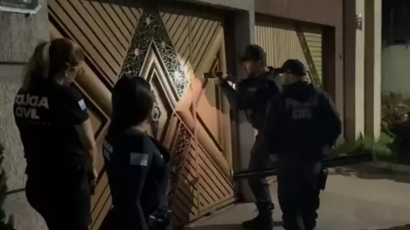 Operação da Polícia Civil do RJ desmantela quadrilha especializada em invadir contas bancárias