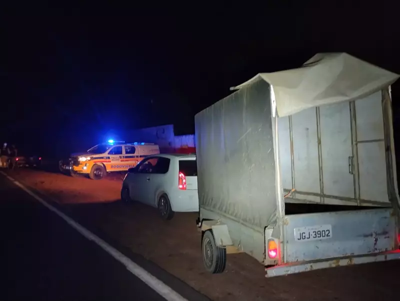 Operação no Norte de MG apreende carro e carretinha com sinais de adulteração