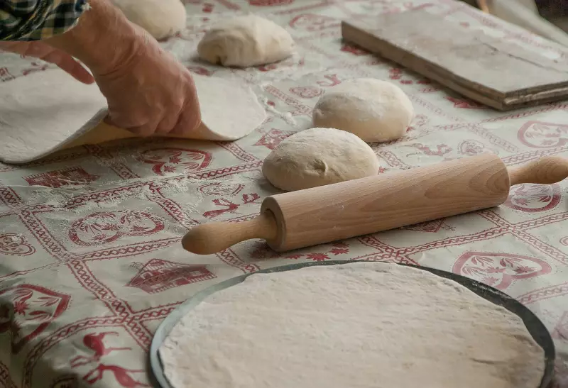 Oportunidade imperdível! Sine em RR abre 90 vagas para pizzaiolo, agente de limpeza e mais nesta terça