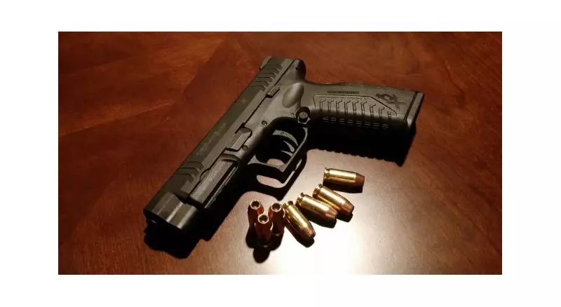 Passageiro de carro de aplicativo é preso com arma escondida no veículo em Planaltina