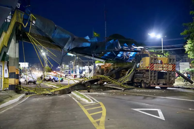 Passarela destruída por carreta em Manaus será reconstruída após um ano