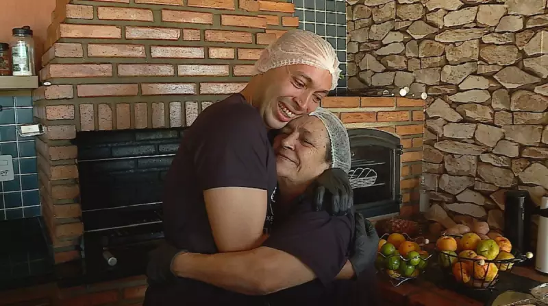 Pavê Cremoso da Dona Deusa: Receita de Vó que Conquista o Paladar Brasileiro