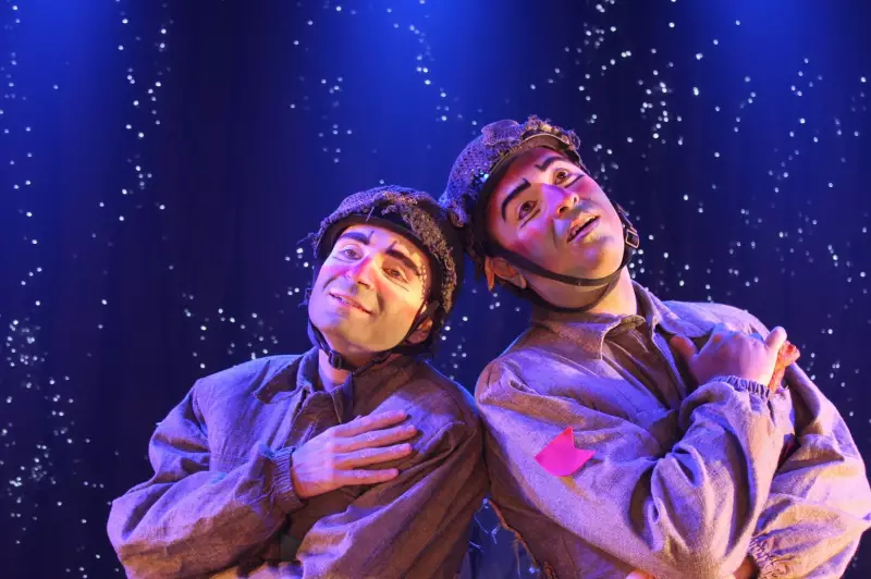 Peça teatral em Presidente Prudente questiona: Quem é o verdadeiro inimigo?