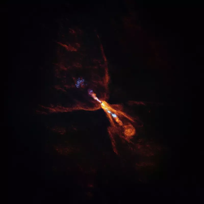 Pela 1ª vez na história: cientistas flagram o nascimento de um sistema planetário fora do nosso Sistema Solar — e a imagem é de tirar o fôlego!