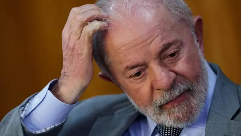 Pesquisa revela: brasileiros estão pessimistas com o futuro da economia — será que o pior ainda está por vir?