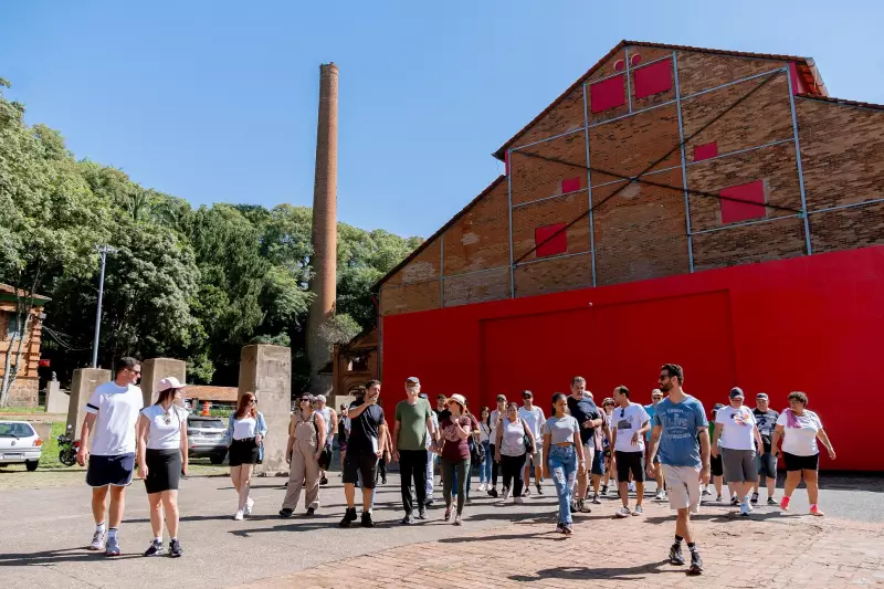 Piracicaba proíbe conteúdo sexual em apresentações artísticas para crianças e adolescentes