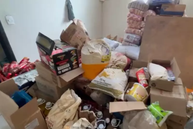 Polícia apreende quase 2 toneladas de alimentos vencidos em depósito na região de Itapetininga