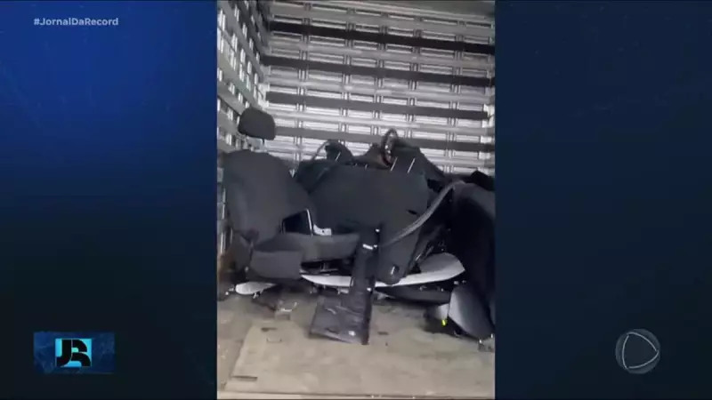 Polícia desmantela desmanche clandestino de veículos no litoral paulista