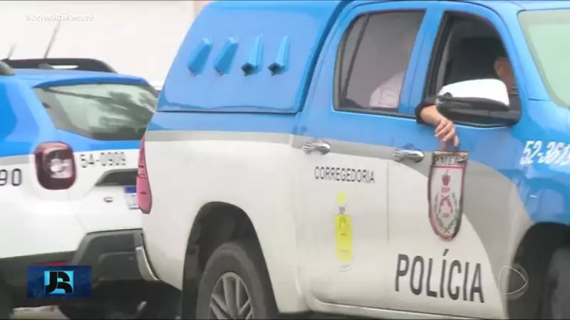 Policiais Militares são presos no RJ por suspeita de extorquir comerciantes com falsa segurança privada