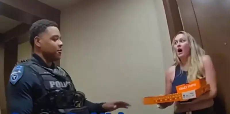 Policiais viram entregadores de pizza após prenderem motoboy nos EUA — e vídeo viraliza