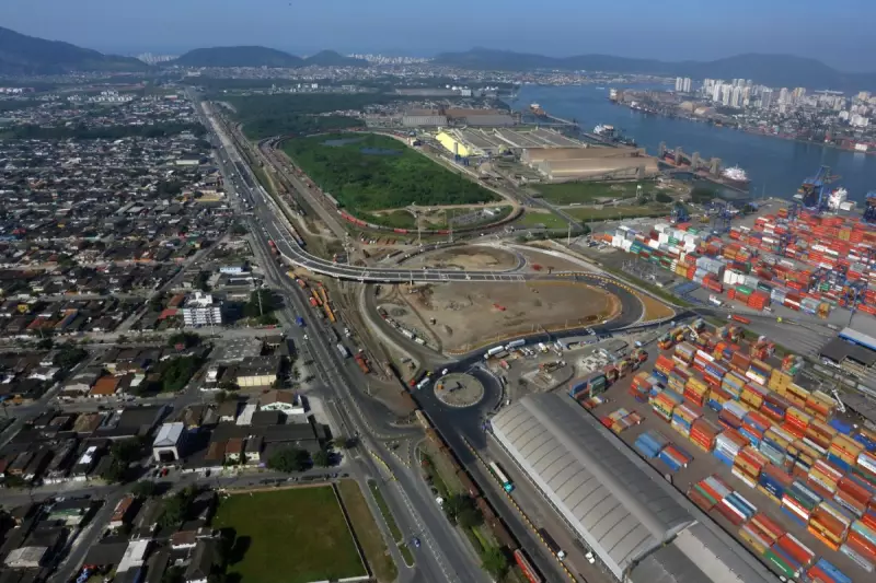Porto de Santos ganha impulso com cessão de terrenos pelo governo federal