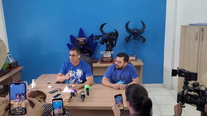 Presidente do Boi Caprichoso acusa jurados de manipulação no Festival de Parintins 2025