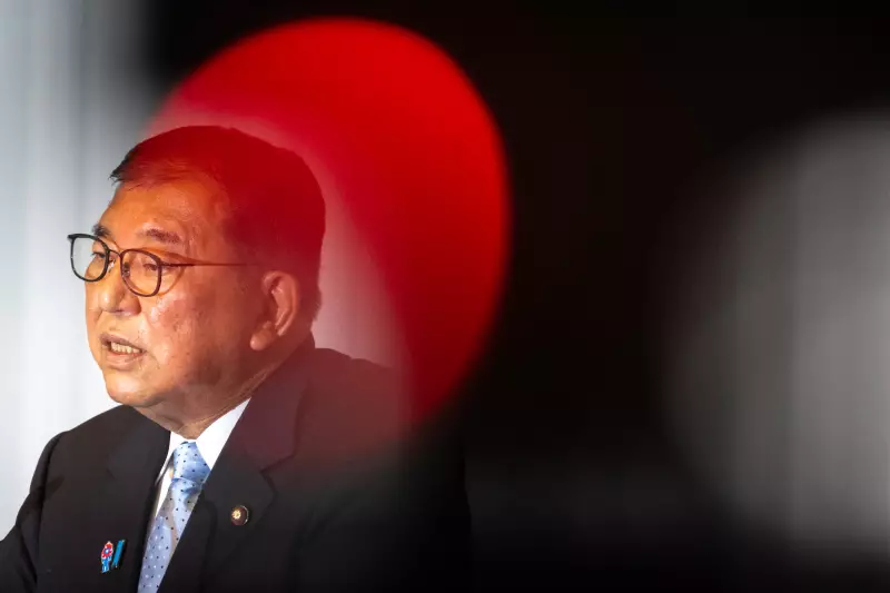 Primeiro-ministro do Japão resiste à pressão e afirma que não vai renunciar após derrota eleitoral