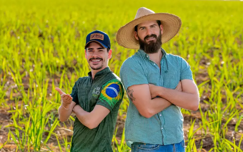 Primos de Morro Agudo viralizam com humor no agronegócio: 'Alô, Trump!' vira hit nas redes
