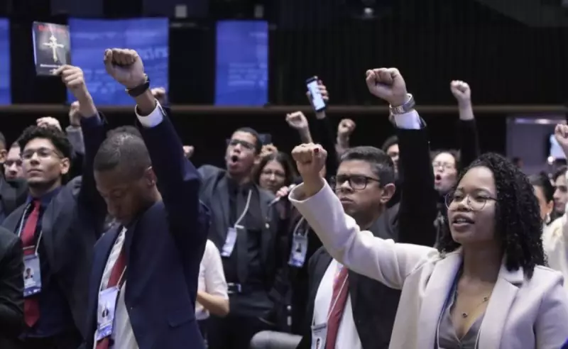 Projeto Politeia encerra nesta sexta com universitários vivendo a rotina de deputados em MT