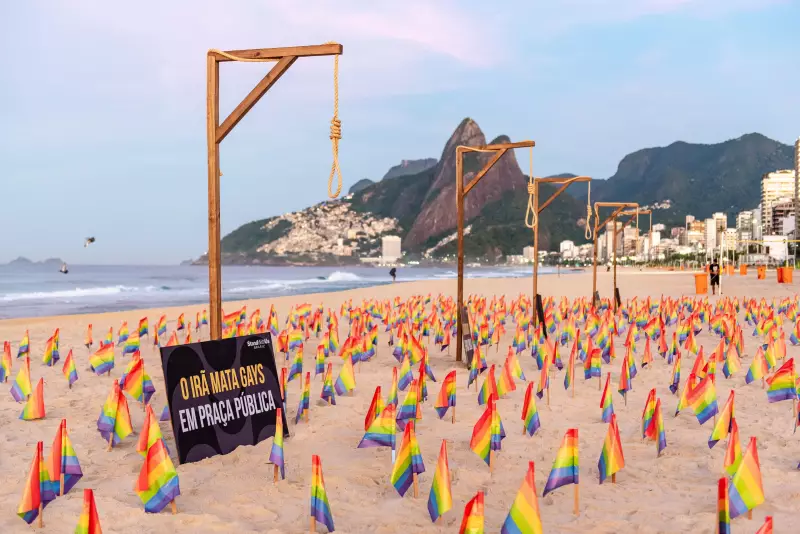 Protesto contra o Ira reúne centenas em Ipanema e chama atenção para conflitos internacionais