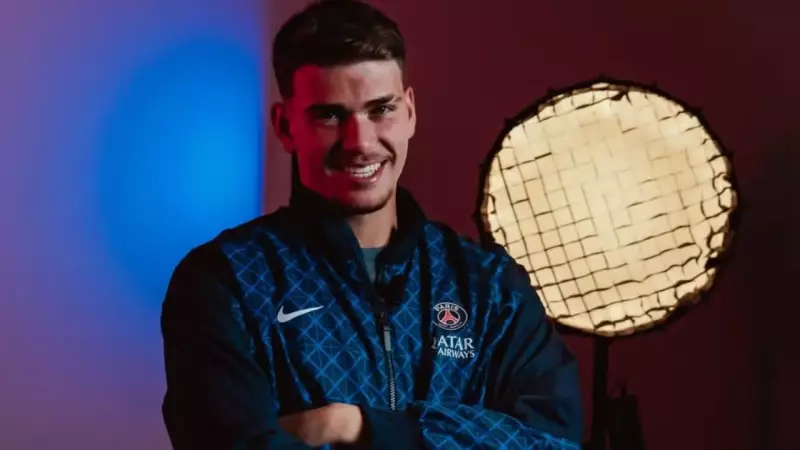 PSG anuncia contratação de jovem brasileiro de 19 anos que brilhou no Palmeiras e São Paulo