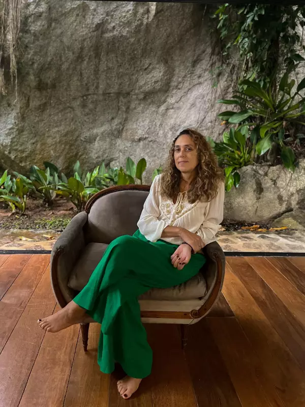 Regiane Cortez: Como a coragem e o poder da escuta moldaram uma trajetória inspiradora