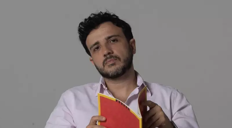 Renan Santos, líder do MBL, declara: "Se eu virar um burocrata, me matem"