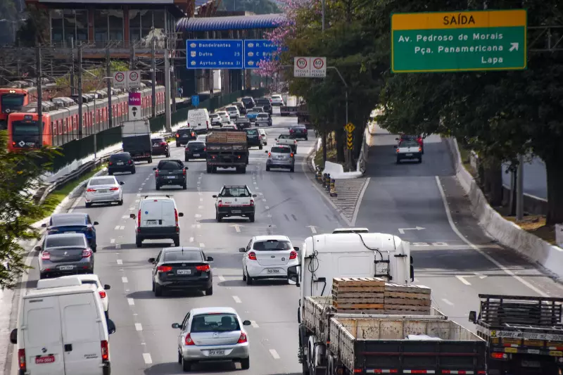 Rodízio de veículos em SP será suspenso no feriado de 9 de julho; confira as mudanças no transporte
