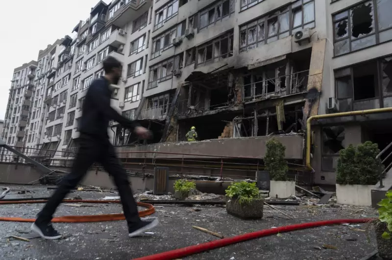 Rússia intensifica ataques à Ucrânia: vídeo chocante mostra metrô de Kiev em ruínas após bombardeio