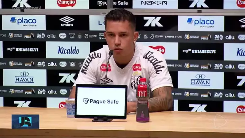 Santos FC anuncia a contratação do lateral Igor Vinicius, ex-São Paulo