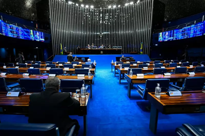 Senado aprova MP que amplia destinação de recursos do pré-sal: entenda os impactos