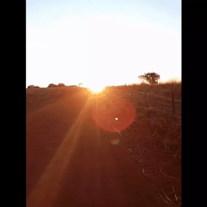 Sol ofusca motorista e causa acidente com motociclista que admirava o amanhecer em estrada rural no Tocantins