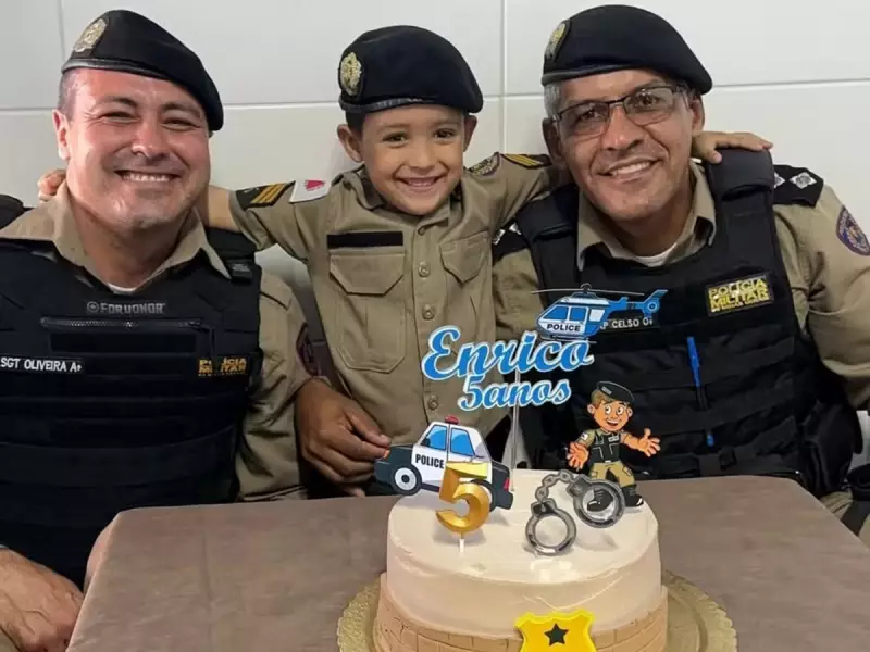 Sonho realizado: Menino que deseja ser policial ganha festa surpresa com a PM em Divinópolis