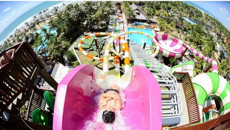 STJ decide que lei de meia-entrada para estudantes não vale em parques aquáticos