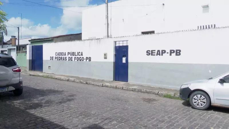Superlotação e presença de condenados em cadeia pública de Pedras de Fogo: MPPB investiga