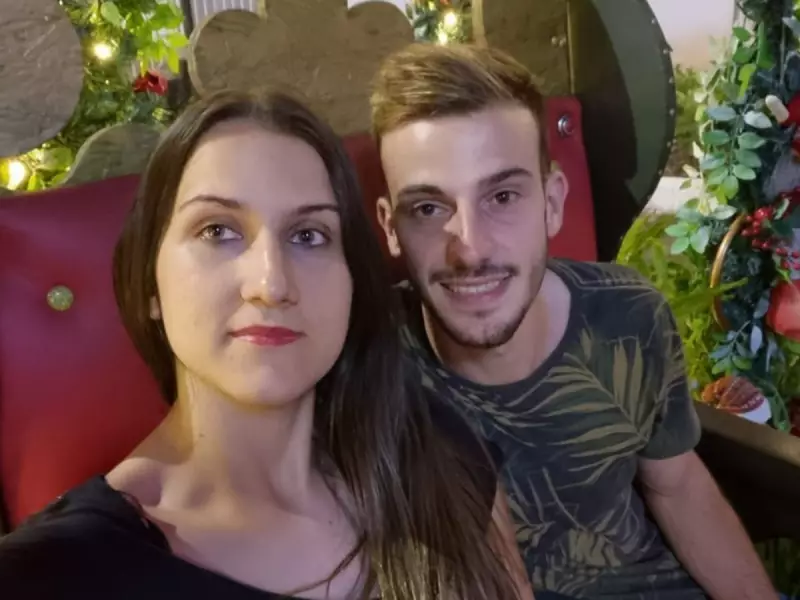 Suspeito de assassinato tira fotos do corpo da vítima e envia para familiares em SC — Crime choca comunidade