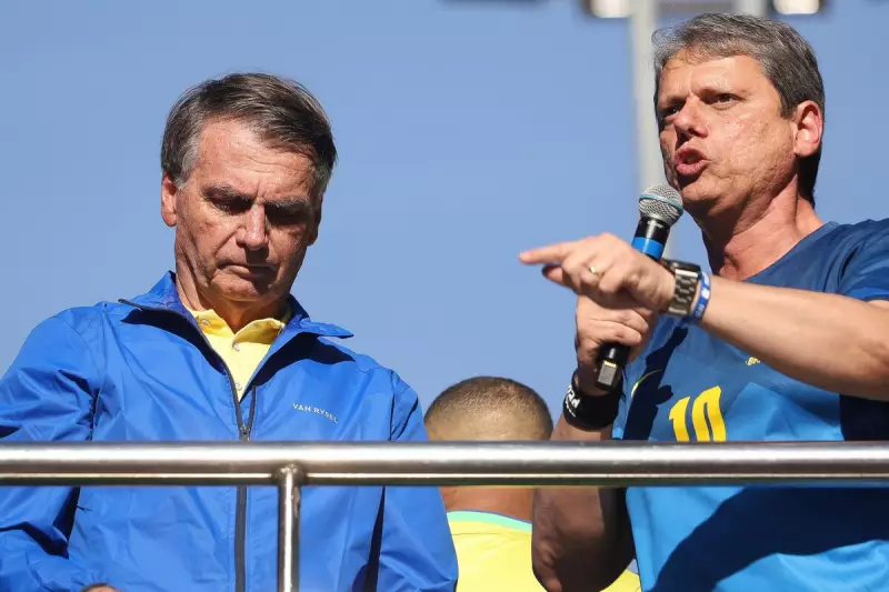 Tarcísio compartilha nota de Trump e defende que Bolsonaro seja julgado pelo povo brasileiro