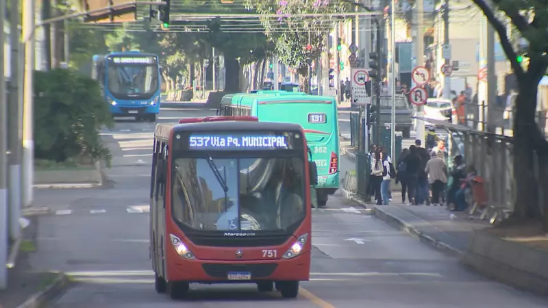 Tarifa Zero em Juiz de Fora: Gratuidade no transporte só após estudo financeiro em 2026
