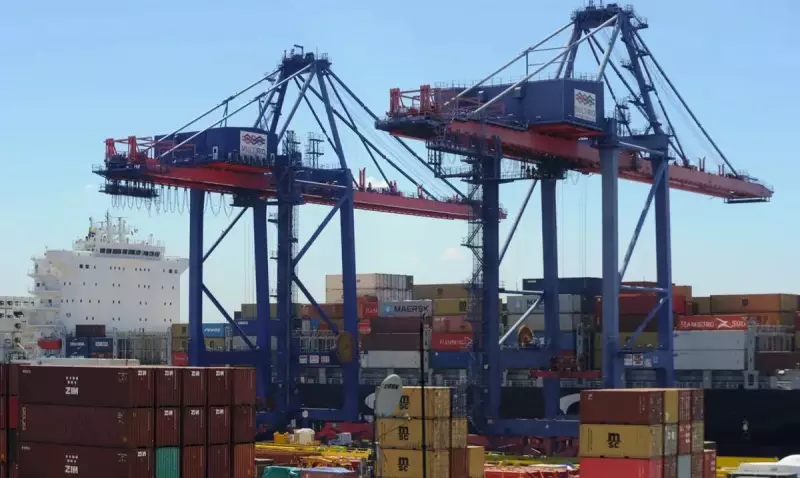 Tarifaço dos EUA atinge exportações do Ceará: entenda o impacto econômico