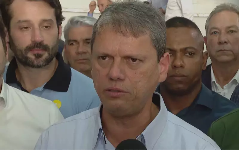 Tarifas dos EUA: Tarcísio busca diálogo e alerta para 'impacto insuportável' em setores estratégicos