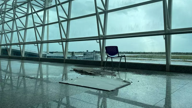 Teto desaba em praça de alimentação do Aeroporto Internacional de Macapá: veja detalhes