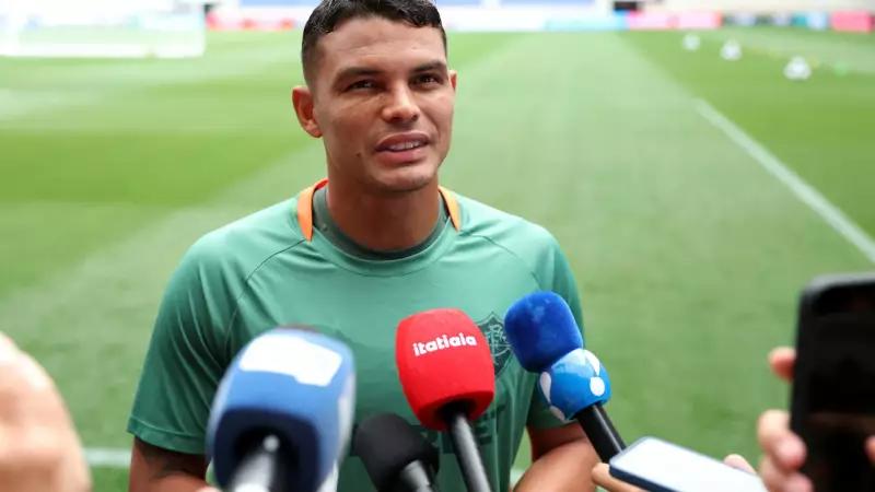 Thiago Silva mantém legado no Chelsea com filhos no clube e idolatria da torcida
