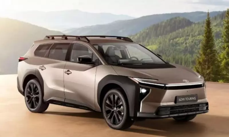 Toyota enfrenta desafios com vendas de elétricos nos EUA e adia produção do bZ4X Touring