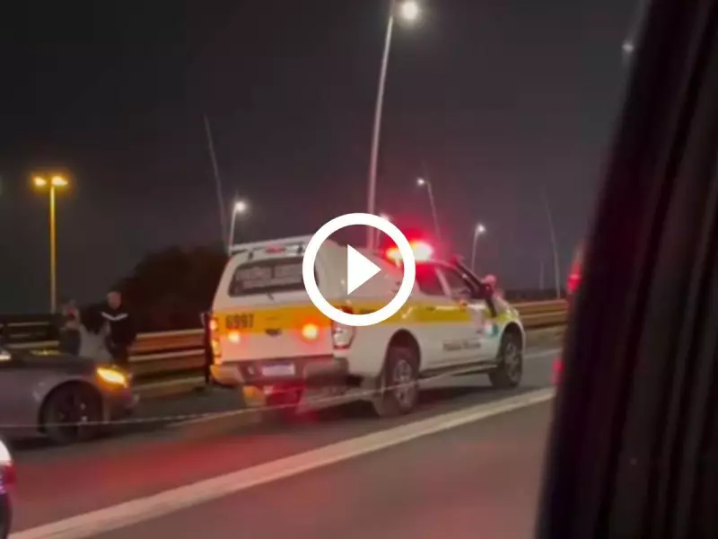 Tragédia em Florianópolis: Motociclista é arremessado de ponte em acidente chocante