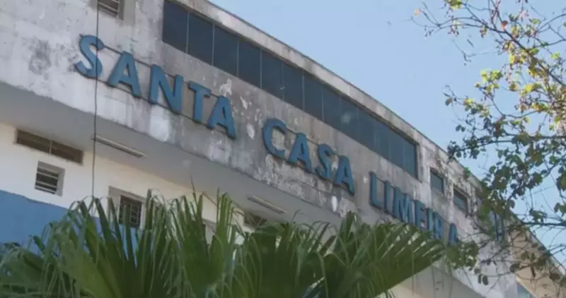 Tragédia em Iraceminha: Criança de 11 anos sofre afundamento craniano após capotamento de Fusca gaiola