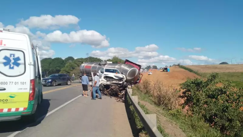 Tragédia na BR-101: Acidente entre carreta e guincho deixa um morto e feridos no Espírito Santo