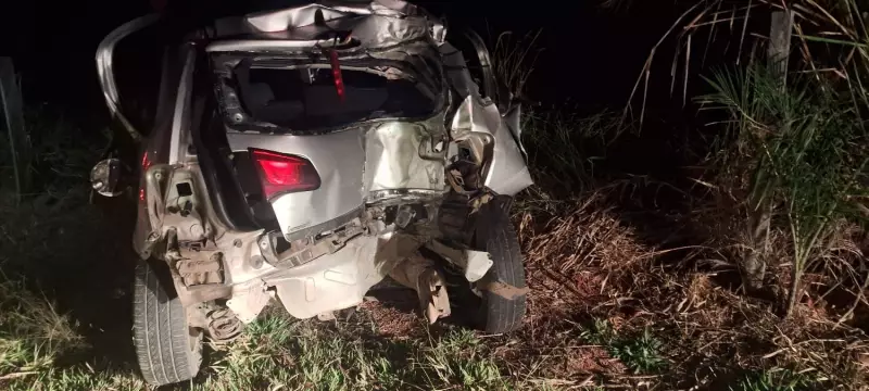 Tragédia no trânsito: mulher morre após colidir com poste em estrada vicinal de Itobi