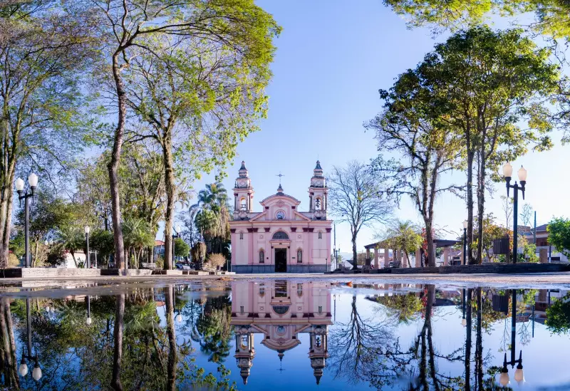 Tremembé se destaca no turismo religioso com 8 atrações no Guia Católico de SP
