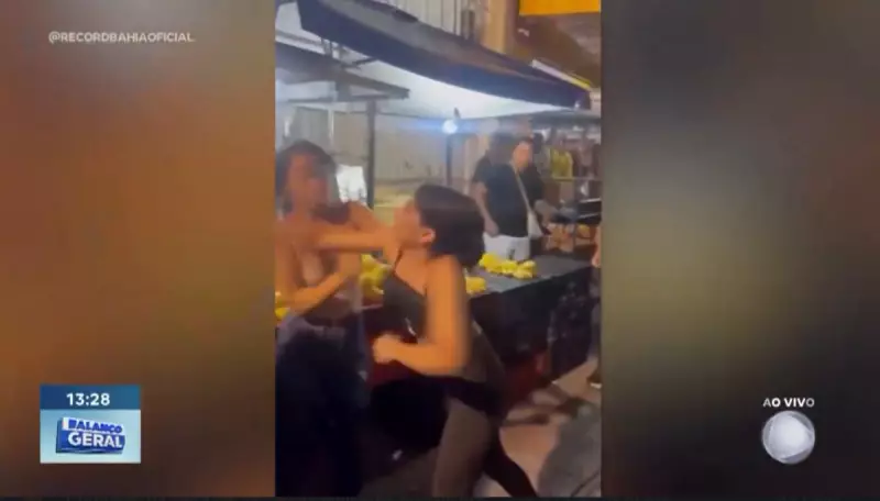 Treta por amor: Mulheres se envolvem em pancadaria em feira de Salvador e viralizam