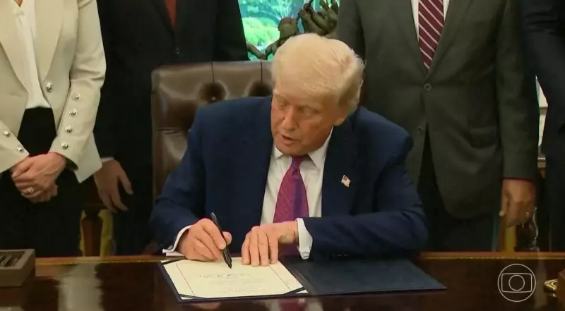 Trump anuncia tarifas de 30% para México e União Europeia: impactos na economia global