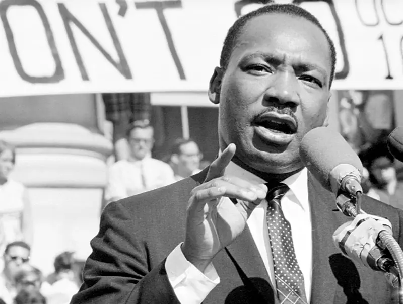 Trump desafia família de Martin Luther King e libera arquivos secretos do FBI — o que está por trás?