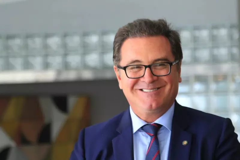 Turismo no Brasil: Ex-ministro revela os desafios e soluções para o setor em crise
