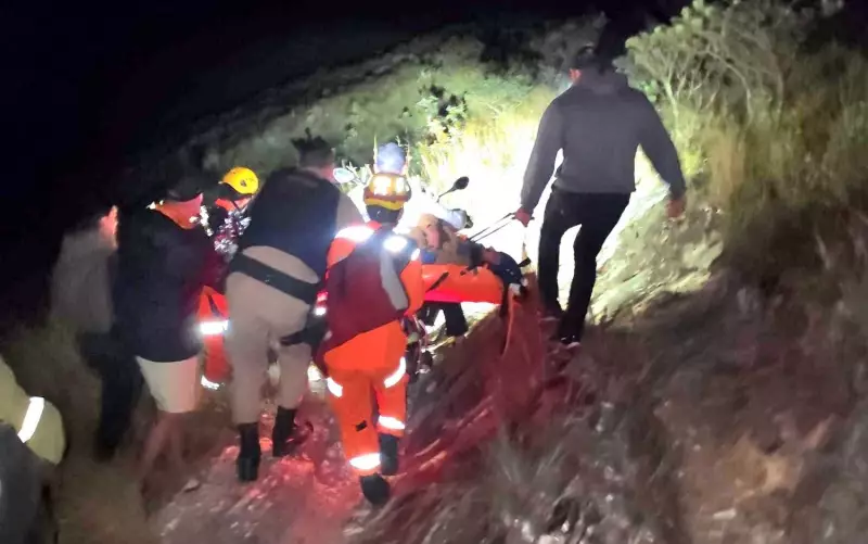 Turistas são resgatados após se perderem em serra de difícil acesso em São João Batista do Glória, MG