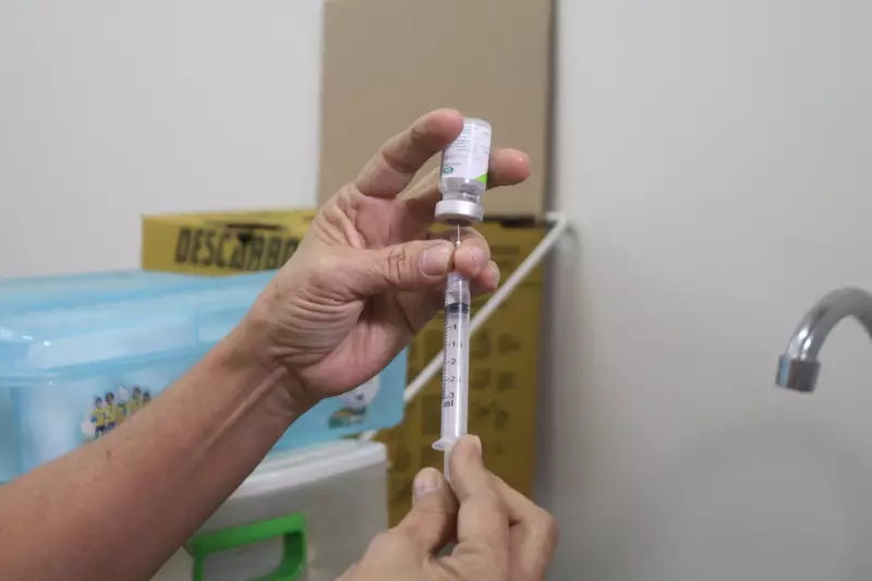 Vacina contra dengue agora disponível sem agendamento para jovens em Teresina — confira os locais!